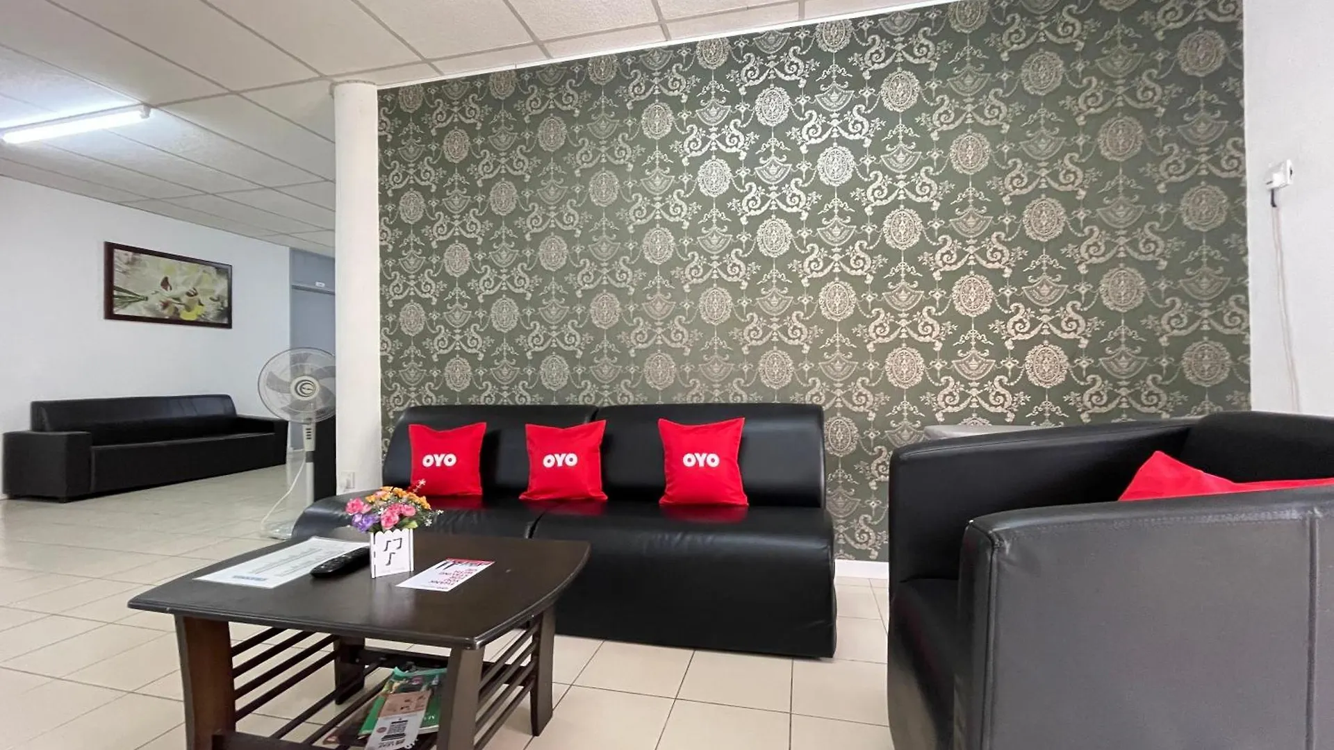Oyo Home 90326 Wg Guest House George Town Homestay